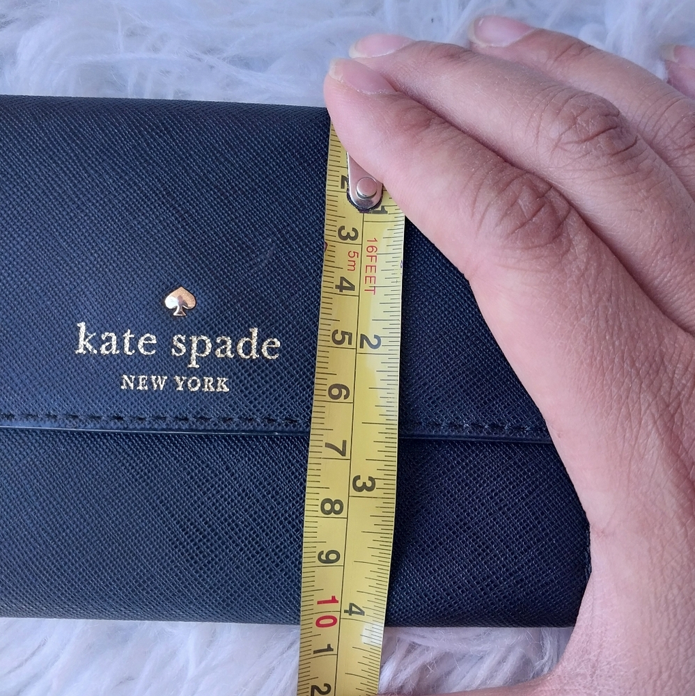 Authentic Kate Spade Wallet - Picture 8 of 8